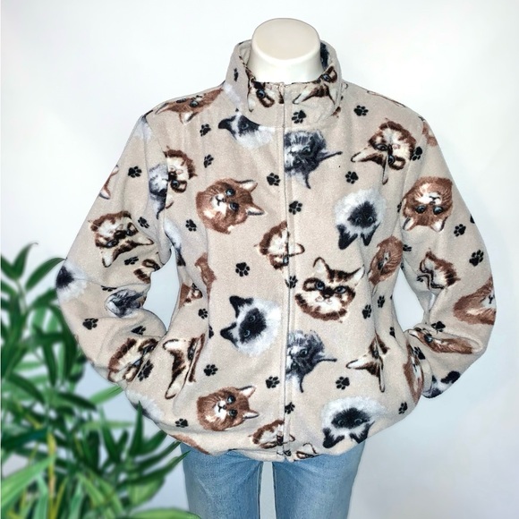 v i n t a g e :: Slouchy Soft Grandma Core Cat Fleece...